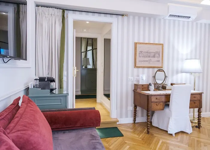 Relais Donna Lucrezia Guest house 4*